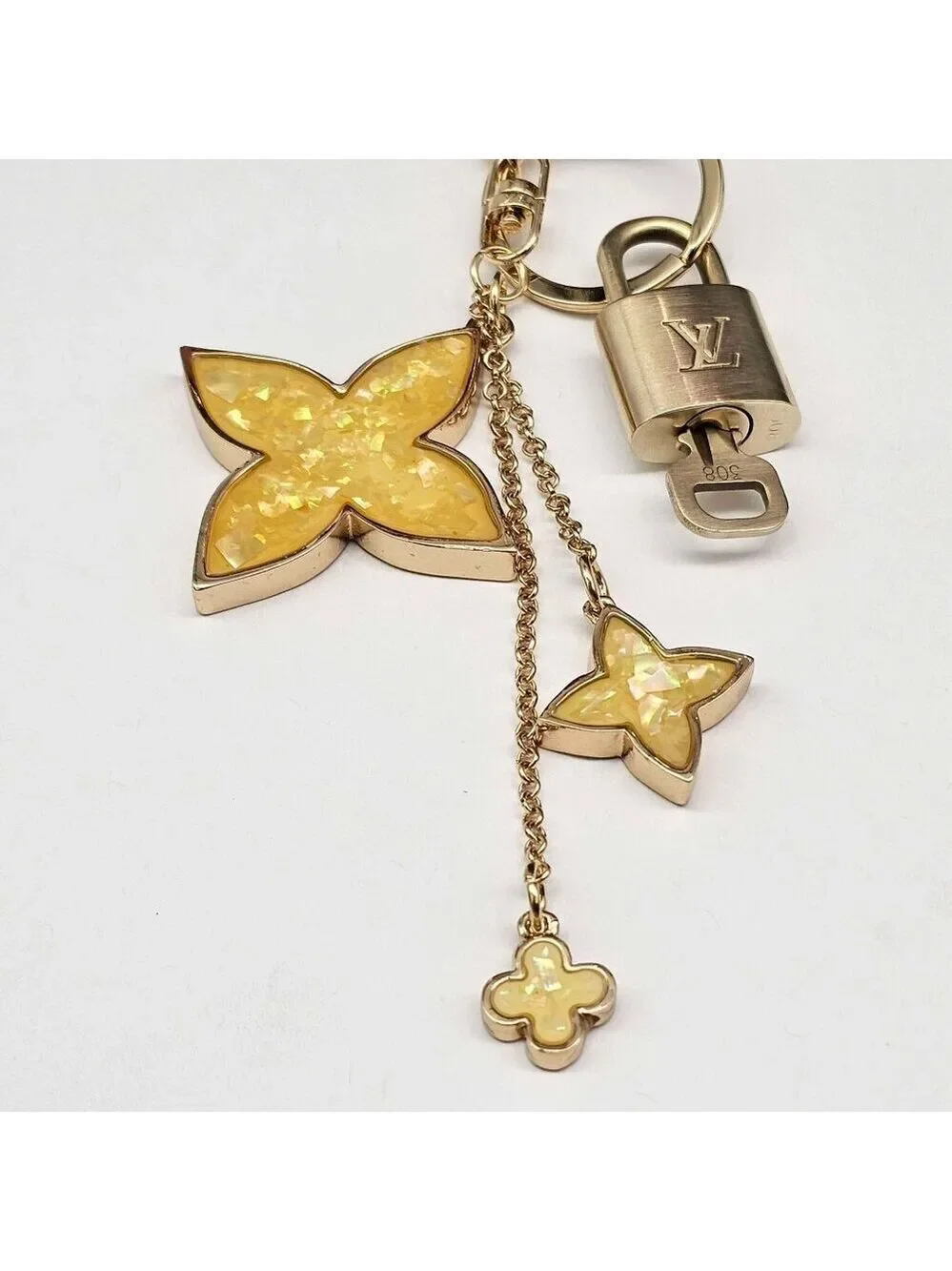 LV Gold Padlock 🔑 Authentic Louis Vuitton Charm + Unbranded Flower Keychain_8